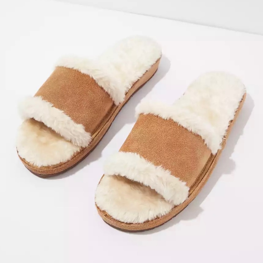 ❌SOLD❌NIB Minnetonka Sunflower Faux Fur Suede Slipper - Picture 12 of 12